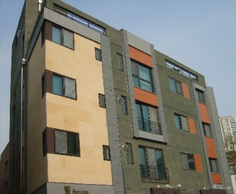  �Ⱦ�� ���絿 ����